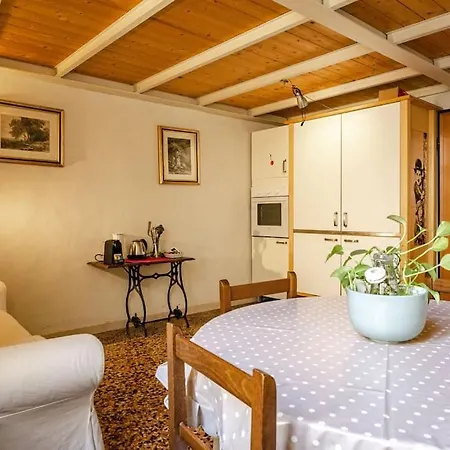 Residenza Fossalta Apartman *